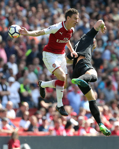 四场比赛中 四场比赛中