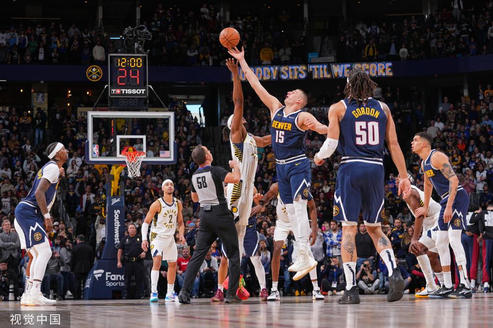 德容的跑动 德容的跑动